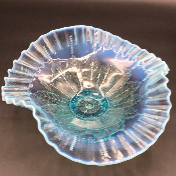 Vintage Ruffled Crimped Edge Blue Opalescent Compote Dome Footed Bowl 1930s-40s - Picture 3 of 9